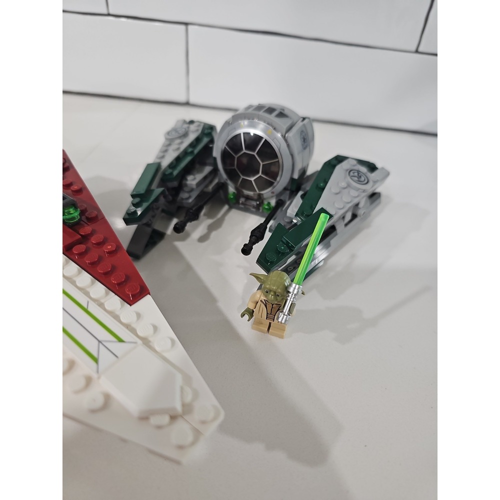 LEGO Star Wars: Obi-Wan Kenobi's Jedi Starfighter And Yoda Jedi Starfghter Lot - Picture 5 of 6